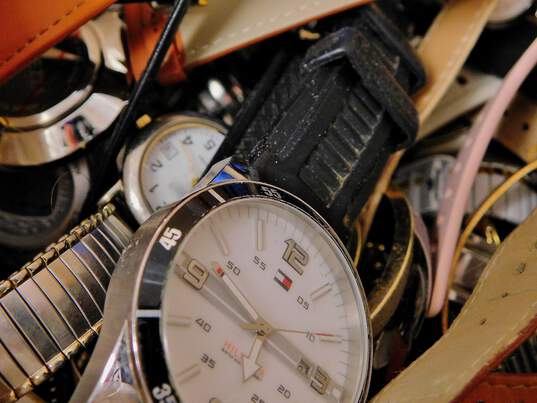 7.6Lbs BULK Watches & Watch Parts image number 2