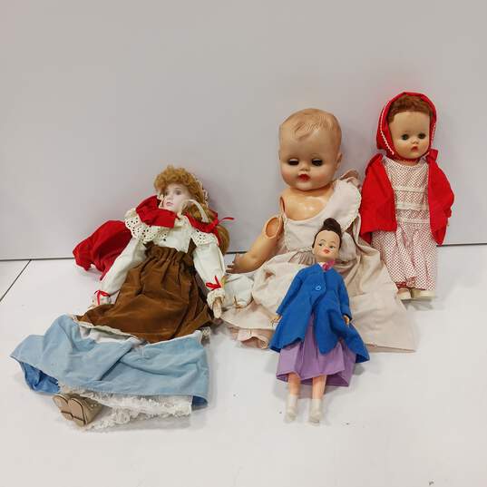 Bundle of 8 Assorted Vintage Dolls image number 5