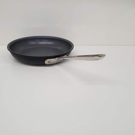 All-Clad 10 Inch / 25 cm Skillet Frying Pan image number 1