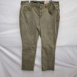 NWT NYDJ WM's Marilyn Straight Moss Pigme Denim Jeans Size 22W x 30