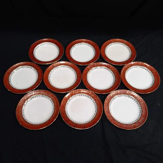 Set of 10 Vintage Royal China Bread Plates with 22 Kt. Gold image number 1