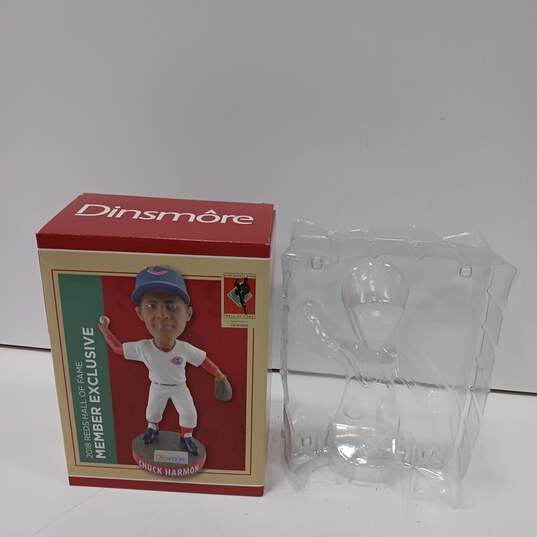 MLB 2018 Reds Hall of Frame Member's Exclusive Chuck Harmon Bobble Head in Box image number 2