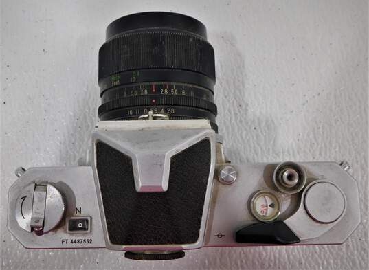 Nikon Nikkormat FT SLR 35mm Film Camera With 35mm Lens image number 4