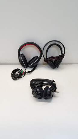 Bundle of 3 Assorted Headsets
