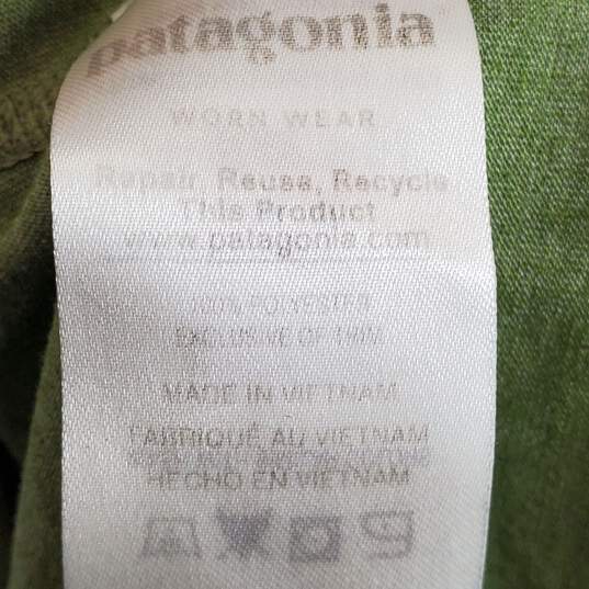 Patagonia Women Green T Shirt XS image number 4
