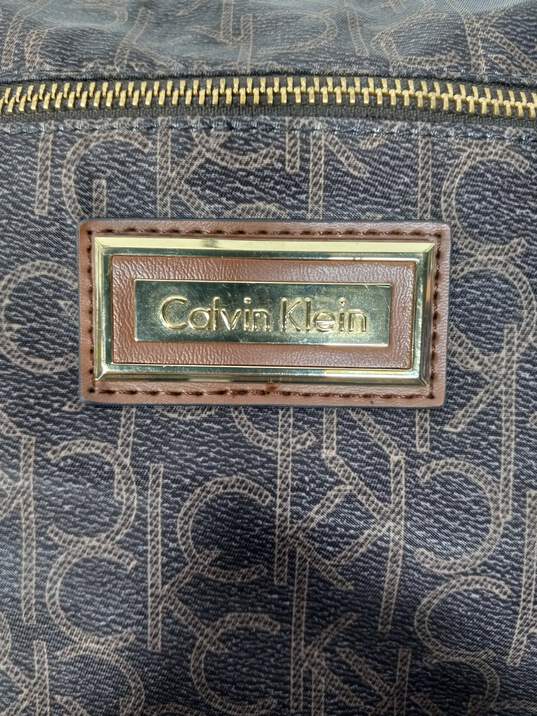 Women's Calvin Klein Belfast Crossbody Bag image number 4