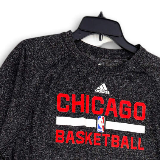 Mens Gray Long Sleeve Round Neck Chicago Basketball Pullover T-shirt Size L image number 3