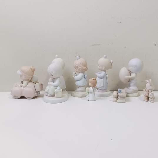 8 Piece Assorted Precious Moments Figurines image number 2