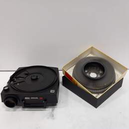 Vintage Kodak Carousel 750H Slide Projector & Kodak Transvue 140 Slide Tray