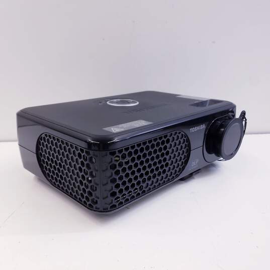 Toshiba TDP-SP1 Projector image number 3