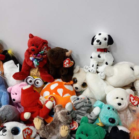 Bundle of Assorted TY Beanie Babies & Boos image number 3