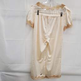 Creme Su Gelato Italian Silk Vintage Pajama Set Size Small - NWT alternative image