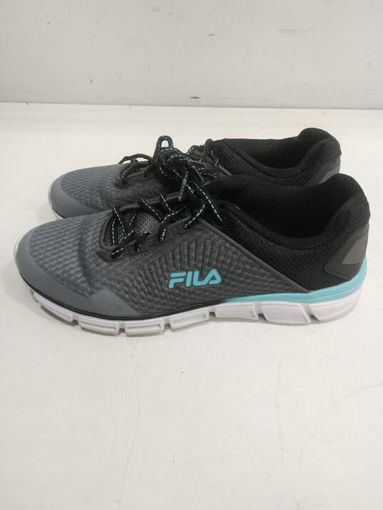 Women's FILA Shoes Size 9.5 image number 1