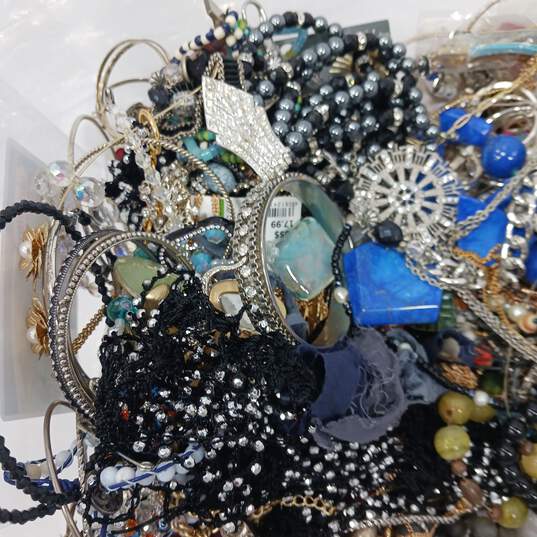 Buy the 8.8lb Bulk of Assorted Costume Jewelry | GoodwillFinds