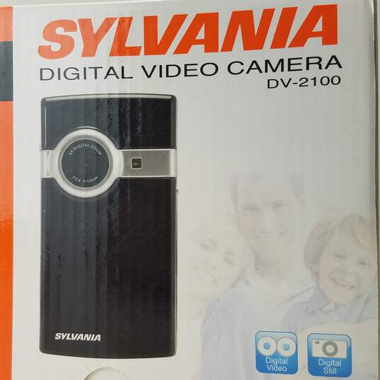 Set of 2 Sylvania DV-2100 Pocket Camcorders image number 5