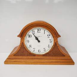 Howard Miller Dual Chime Brown Wooden Mantel Battery Operated Clock / Untested