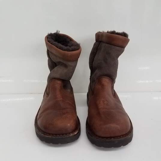 UGG Australian Beacon Boots Size 3 image number 3