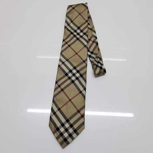 Burberry London Check Patterned Silk 59in Necktie AUTHENTICATED image number 1