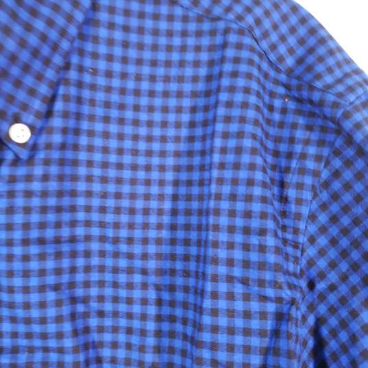 Mens Gingham Regular Fit Long Sleeve Collared Button-Up Shirt Size Medium image number 3