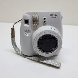 Fujifilm Instax Mini 9 - White  Untested