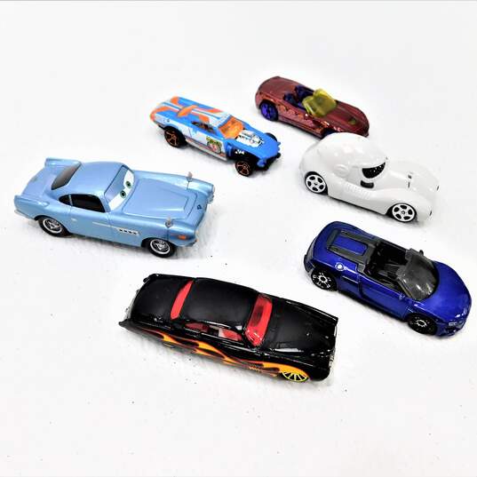 Assorted Die Cast Toy Cars 2000s & Newer Matchbox Hot Wheels & more image number 8