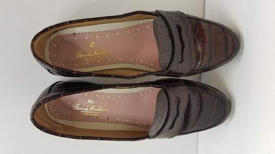 Brooks Brothers Women's Brown Loafer Size 5.5 image number 6