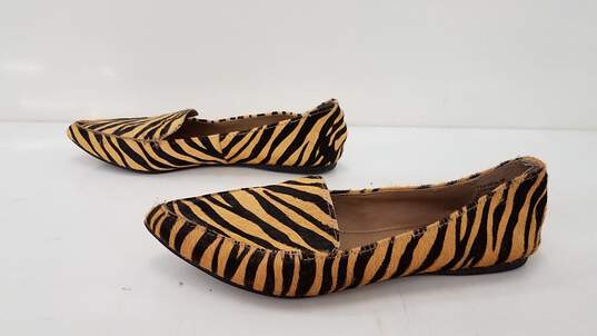 Steve Madden Women's Tiger Stripe Calf Hair Flats Size 7M image number 1