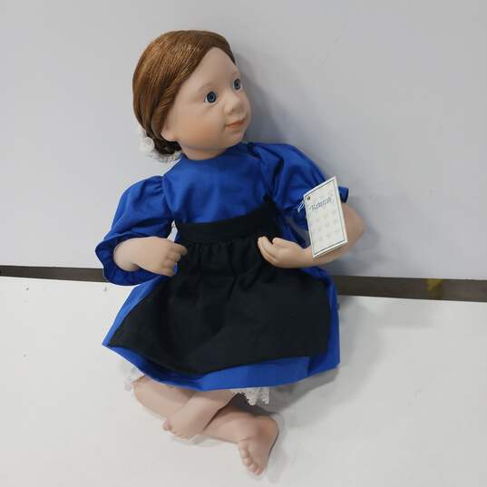Edwin Knowles Amish Blessings Doll image number 4