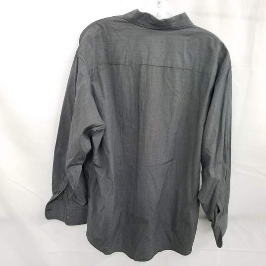 Giorgio Armani Gray Checkered Button Up Cotton Dress Shirt Men's Size 16.5 image number 2