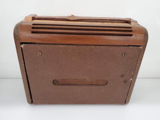 Philco Vintage Wooden Roll Top Portable Radio image number 3