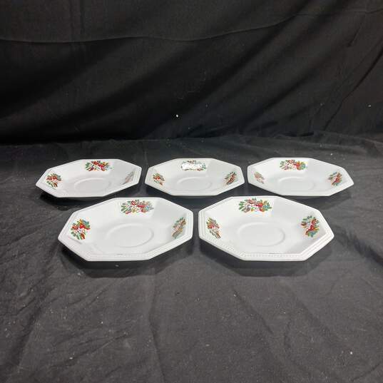 Set of 6  White Fairfield Christmas Saucers image number 1