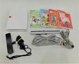 Nintendo Wii Bundle W/ 4 Games, Power AV Cable