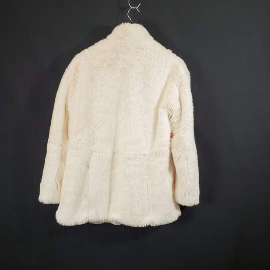 Guess Women White Faux Fur Coat S NWT image number 2