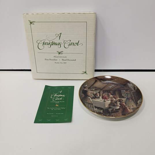 Dept. 56 'A Christmas Carol' Collector Plate image number 1