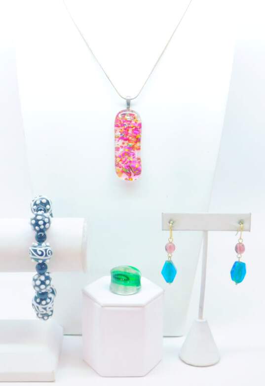 Artisan Silvertone & Goldtone Pink Dichroic Glass Pendant Necklace Blue Drop Earrings Green Ring Black & White Dotted Beaded Bracelet 88.3g image number 1