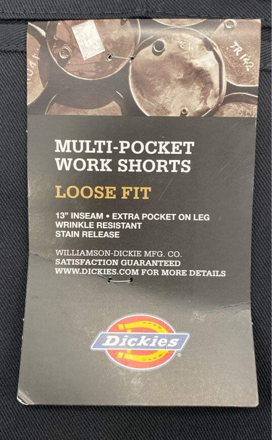Dickies Black Shorts - Size 34 image number 5