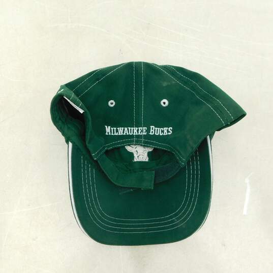Milwaukee Bucks Autographed Hats image number 8