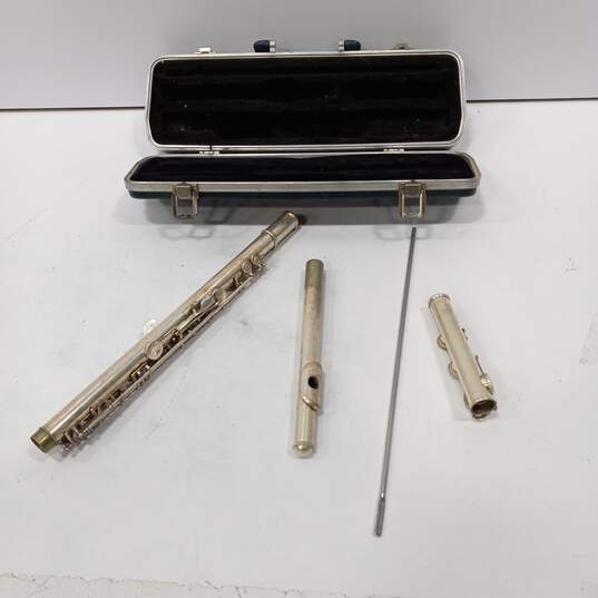 Vintage Selmer Bundy Silver Plated Flute Instrument W/ Hard Storage Case image number 1