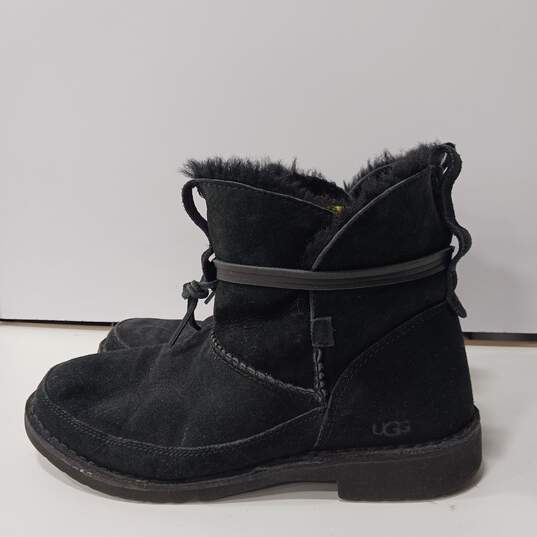 UGG Women's Black Ankle Boots Size 8.5 image number 4