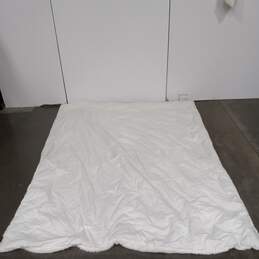 Ugg Polar White Twin/Twin XL Comforter Set in Carry Bag alternative image