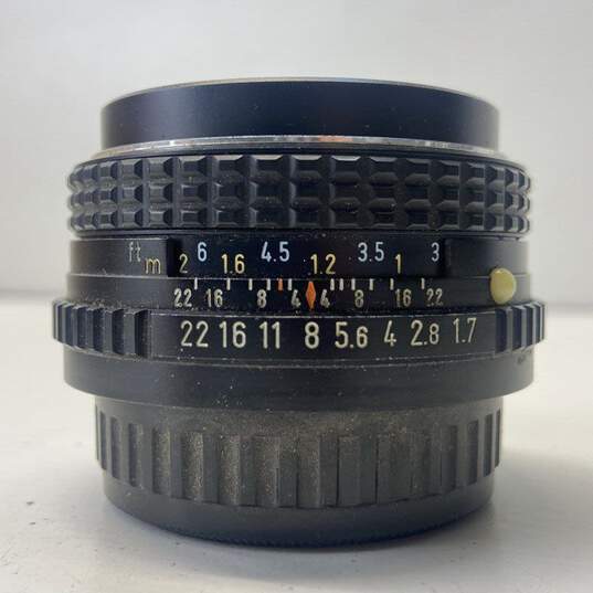 SMC Pentax-M 1:1.7 50mm Camera Lens image number 3