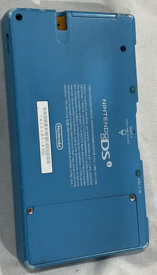 Blue Nintendo DSi image number 2