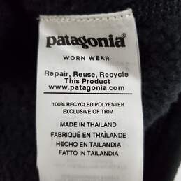 Patagonia MN's Charcoal Heathered Half Zip Fleece Pullover Size S alternative image