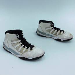 Jordan Max Aura White Metallic Silver Black Men's Shoes Size 10.5 alternative image