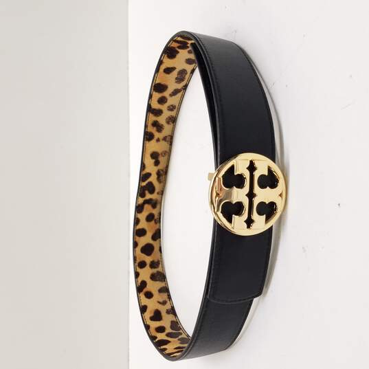 Buy the Tory Burch Women's Cheetah Black Leather Reversible Belt |  GoodwillFinds