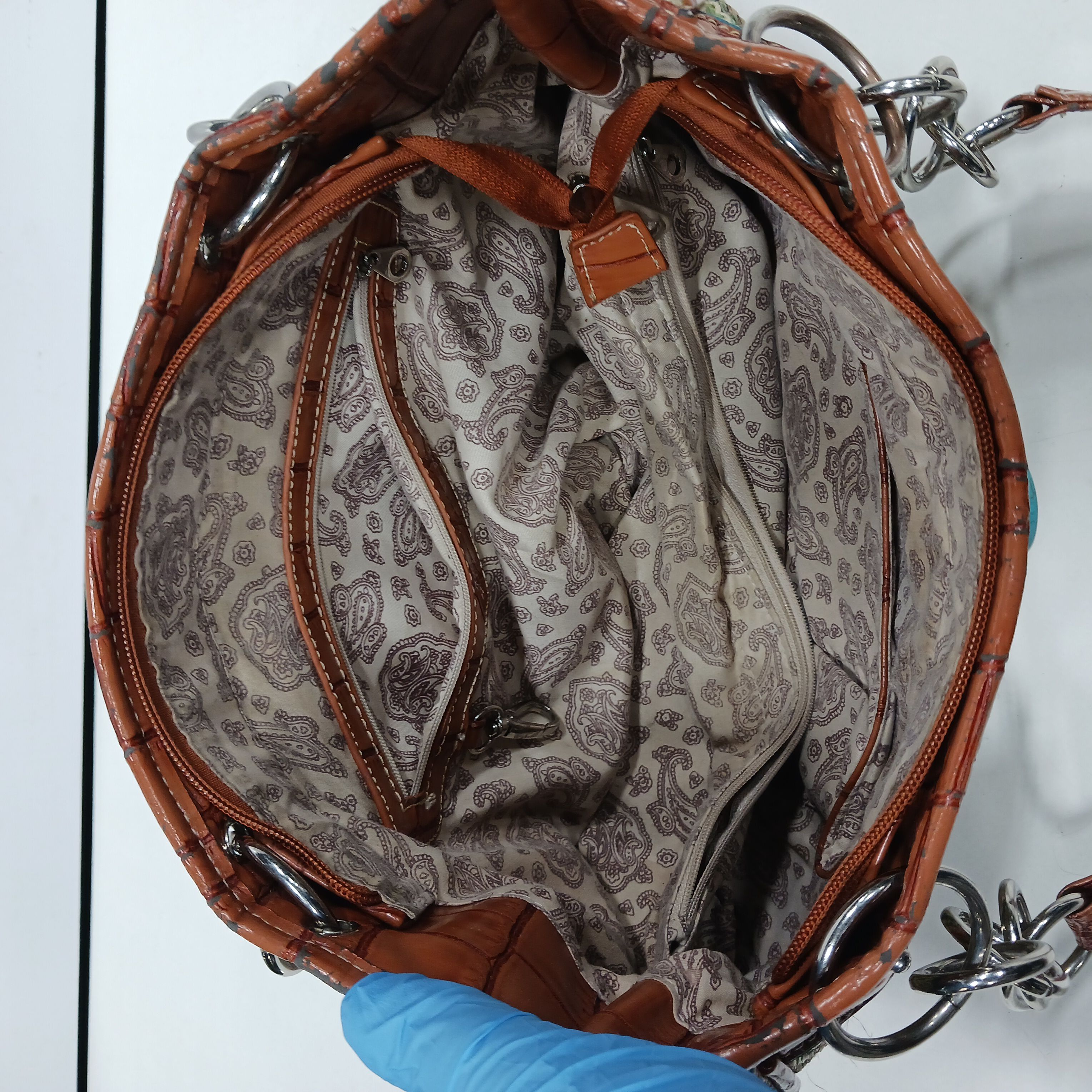 The New Trendy Crocodile-Print Cross-Body Bag Has a Cowhide Shell Bag on  The Head - China Replicas Handbag and Luxury Handbag price |  Made-in-China.com