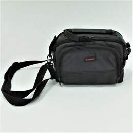 Canon  Gadget Bag - Black removable straps and padding