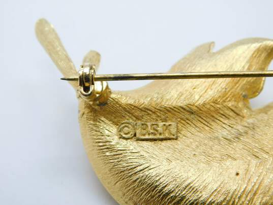 Vintage BSK Gold Tone Leaf Brooch & Chunky Bracelet 60.0g image number 4