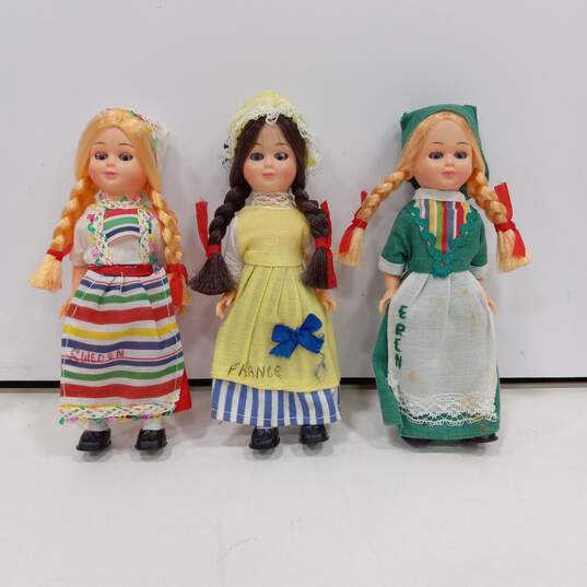 Bundle of 6 Assorted Vintage Around The World Dolls image number 5