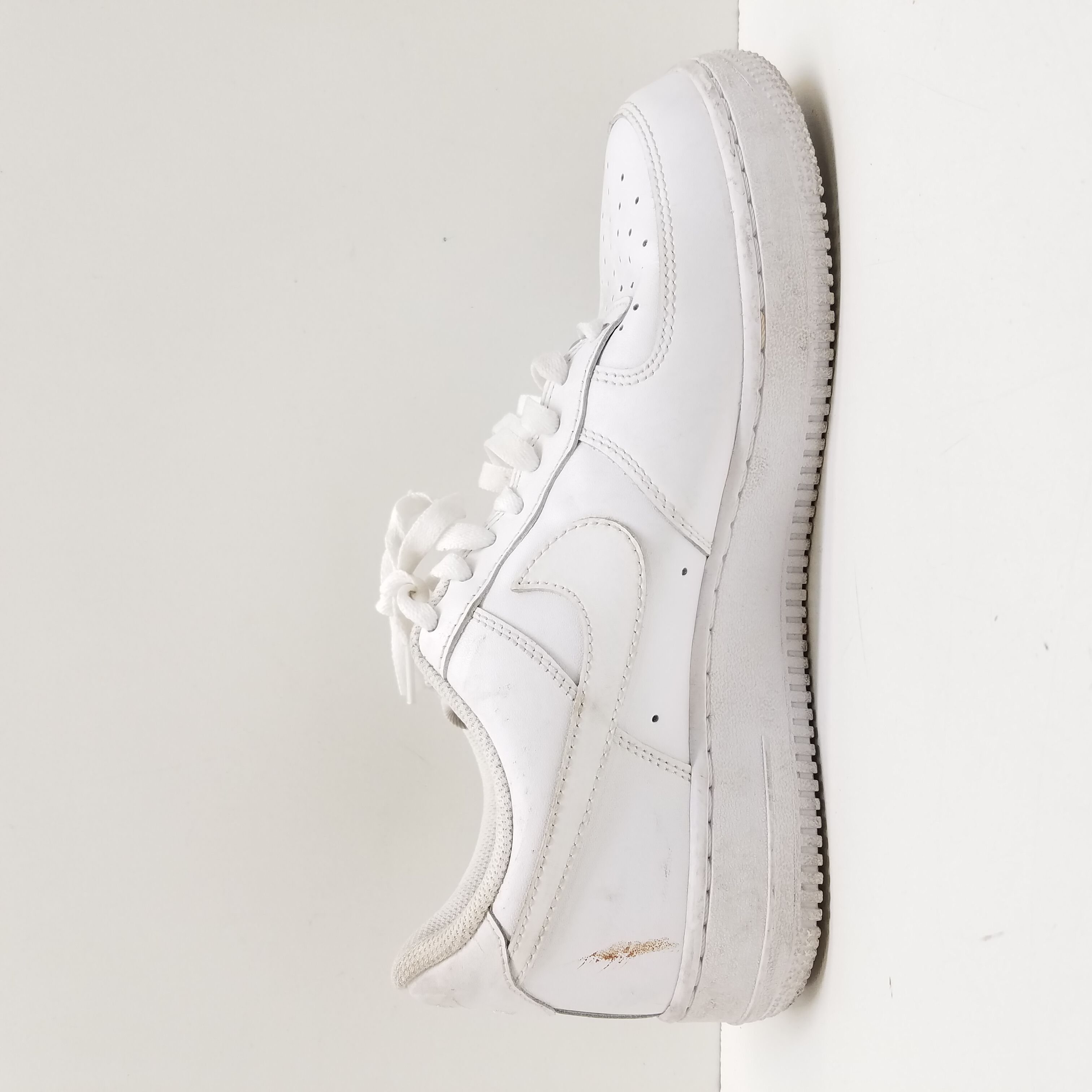 white air force 1 mens size 8.5